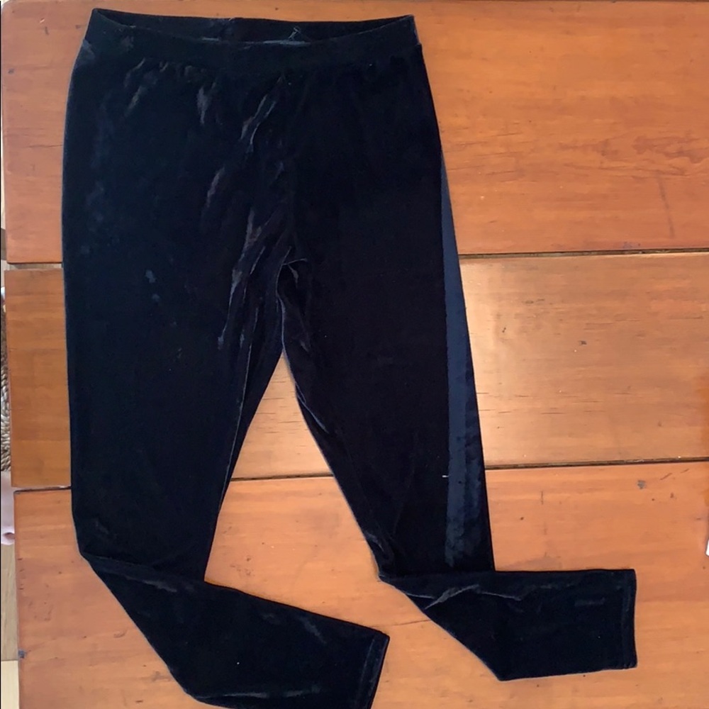 Black Velvet Leggings!
